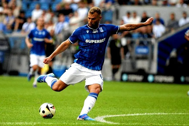 Jesper Karlström: z Lecha do opaski kapitana w Serie A